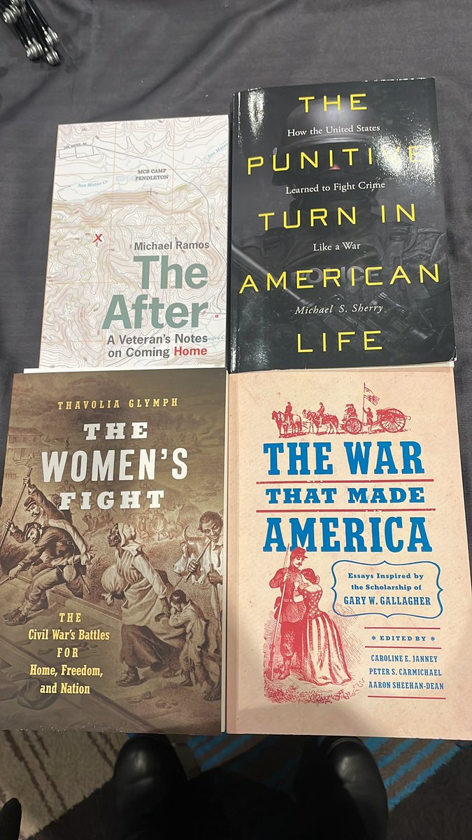 Hey, @SMH_Historians! I have 4 books left and am giving them away for free, preferably to grad students. Swing by the @UNC_Press book to claim, and don’t forget to take our order forms for the 40% #SMH2024 discount for all books on display.