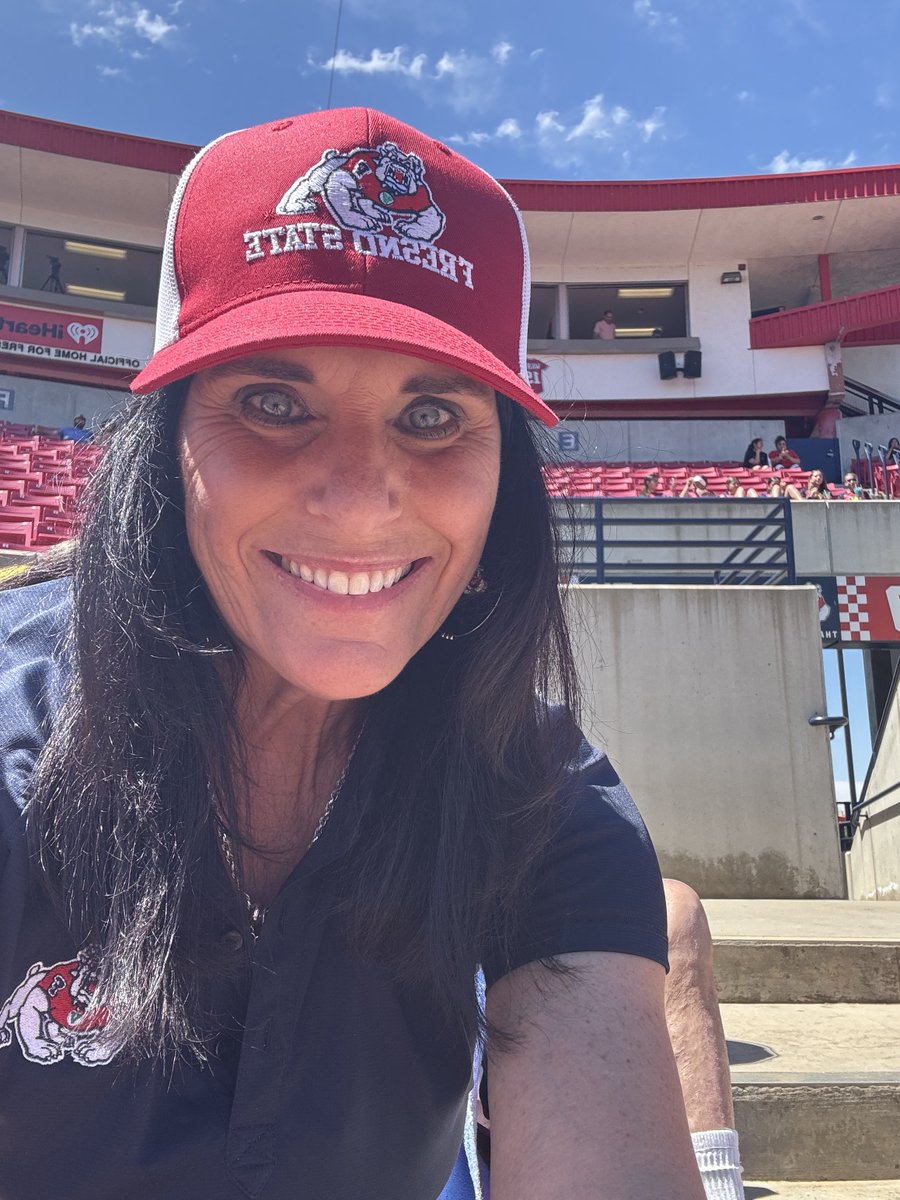 MSpeeg66's tweet photo. Great day for @FresnoStateSB 
@FSAthletics 

#GoLadyDogs! https://t.co/UmZ6xkHHgz