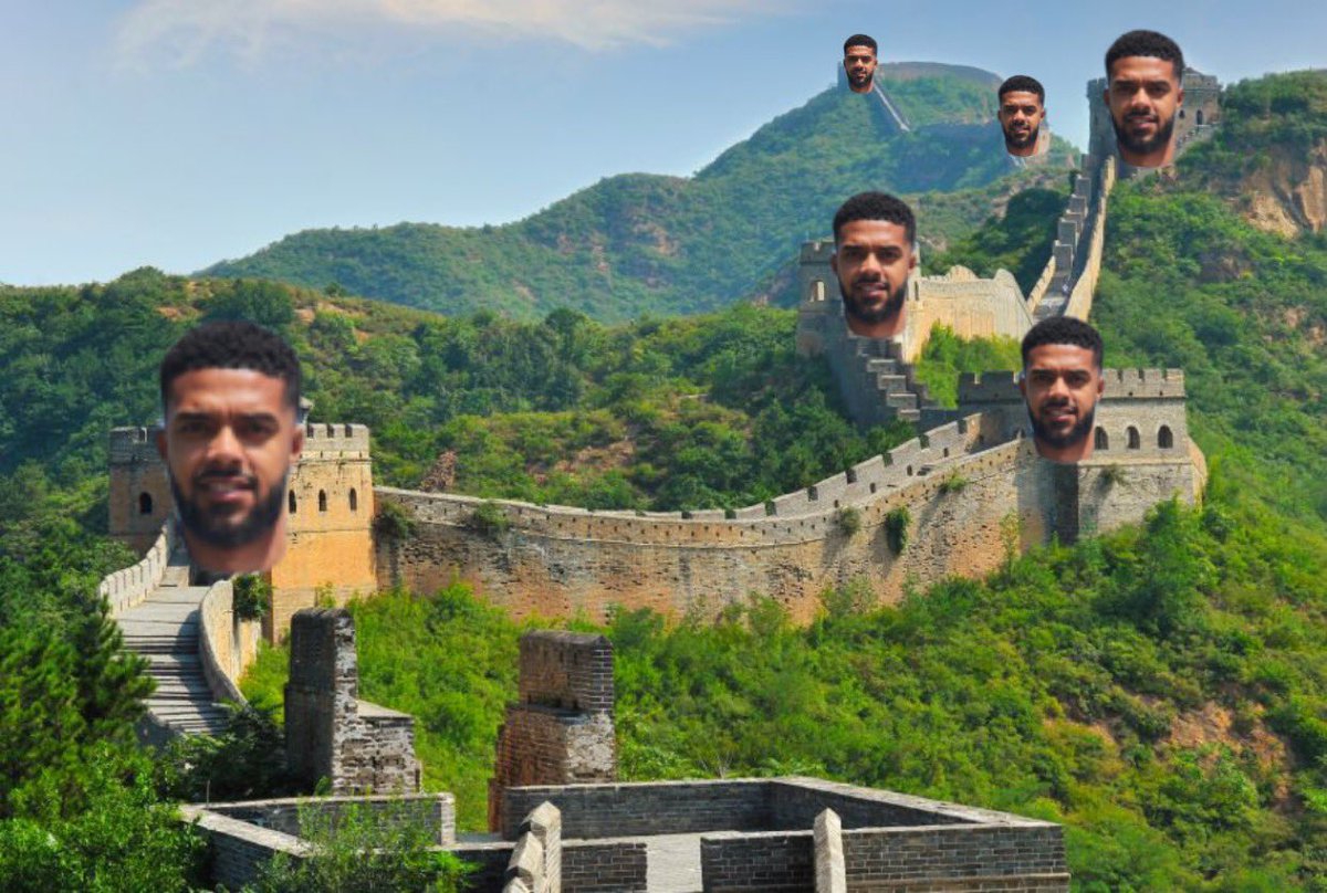 LiamQPRFC_'s tweet photo. The Great Wall of Jake Clarke-Salter 

#QPR https://t.co/tTGTTLX1xF