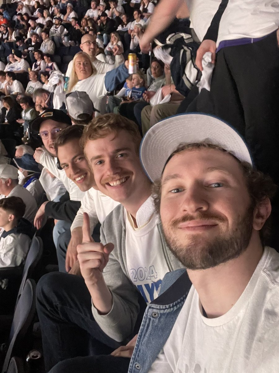 CalebSchmidt__'s tweet photo. #packpix 3 seed 

Cmon https://t.co/3lEYlzb5qJ
