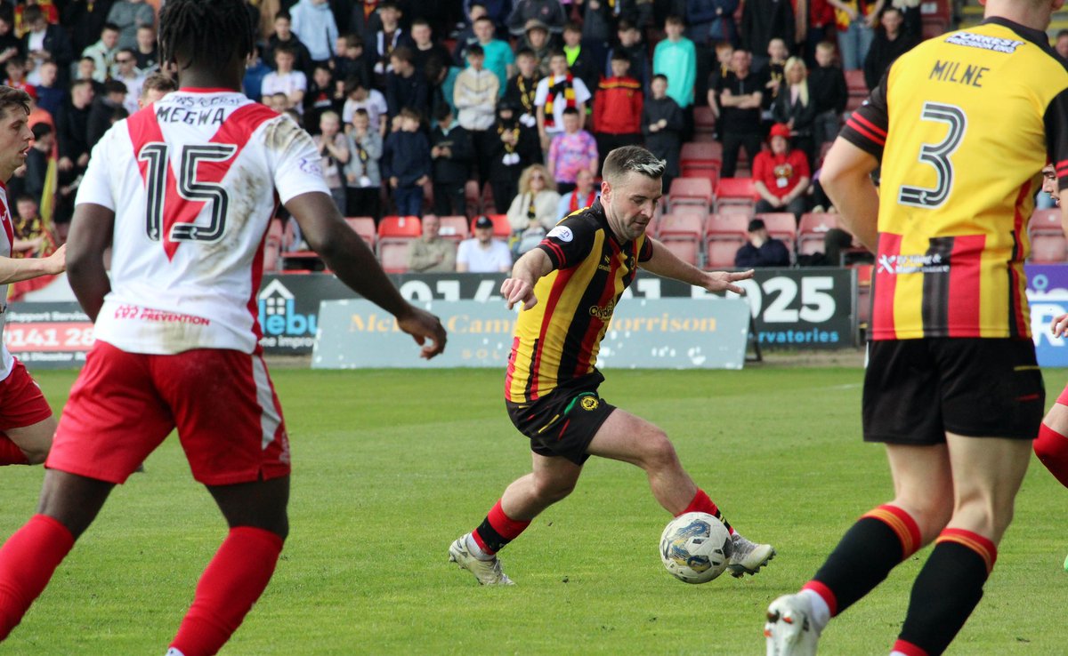 Zoe_Brown_Photo's tweet photo. Thanks to @TommyTaylorPTFC and @PartickThistle for having me at Firhill today, gaining valuable photography experience. Perfect weather perfect score of 4-0. #jagswin https://t.co/E4Q3dvEbMm