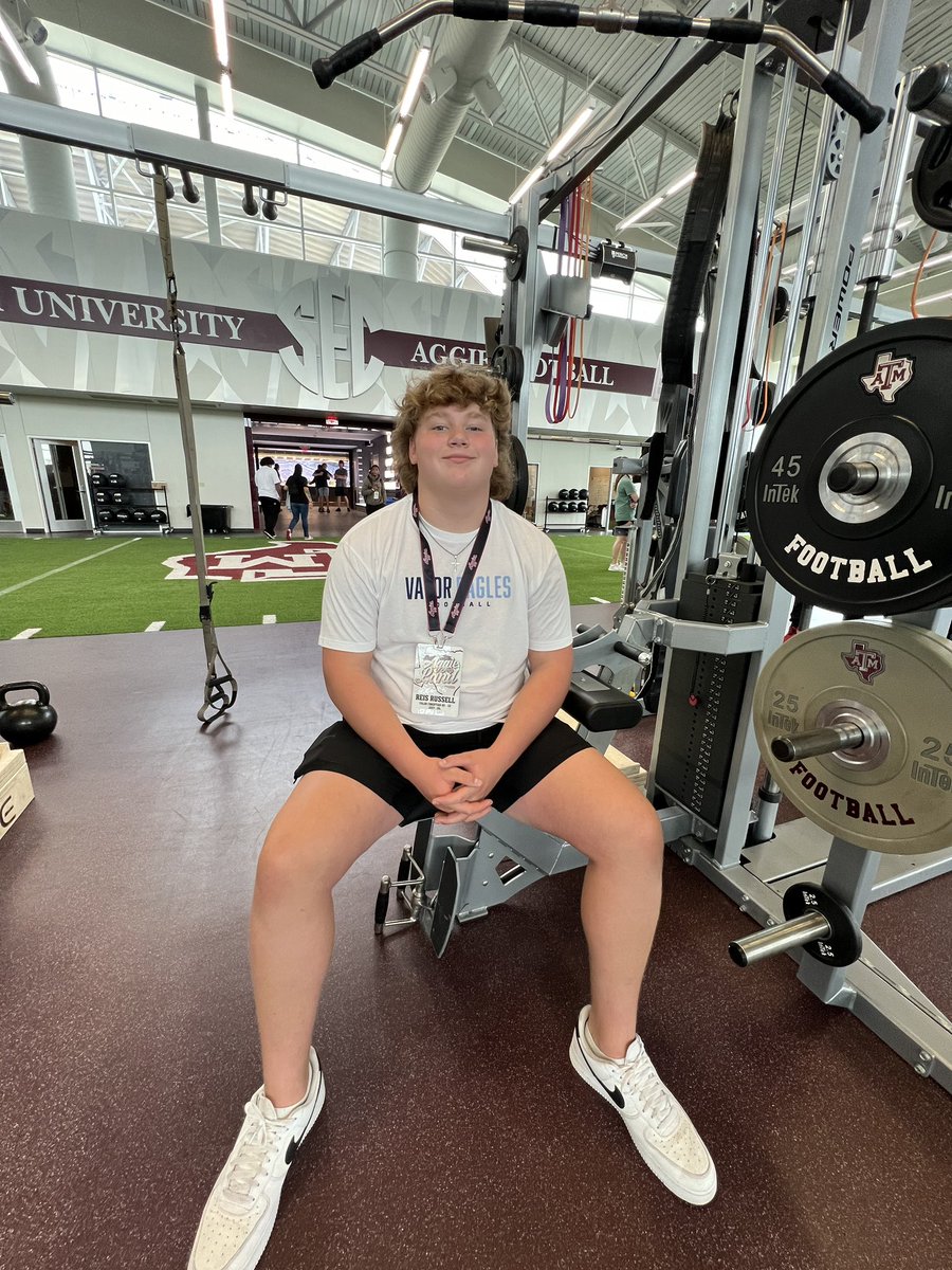 4⭐️ OL Reis Russell tweet media