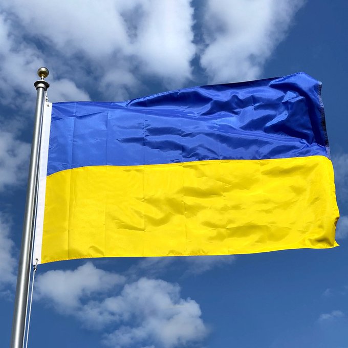 Today's a good day to salute the people of Ukraine, fighting and dying against a madman hellbent on wiping out their democratic nation while being cheered on by Christofascists and unhinged charlatans in this fucked-up country. Slava Ukraini!