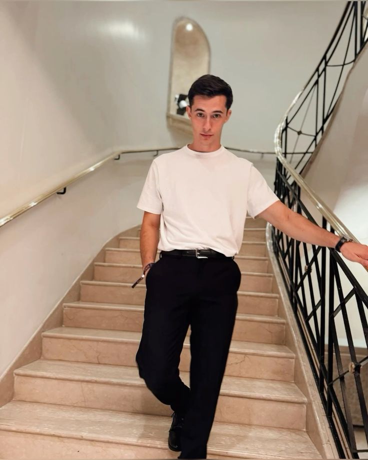 Naaay_drmwav's tweet photo. Feliz cumpleaños Lucas!!
Espero te la pases muy lindo y especial como se debe, te admiro mucho. Pasa un muy lindo día, te deseo todo lo lindo de este mundo!! Feliz día!!💙
#LucasMascaBDAY https://t.co/rBXB19FsUo