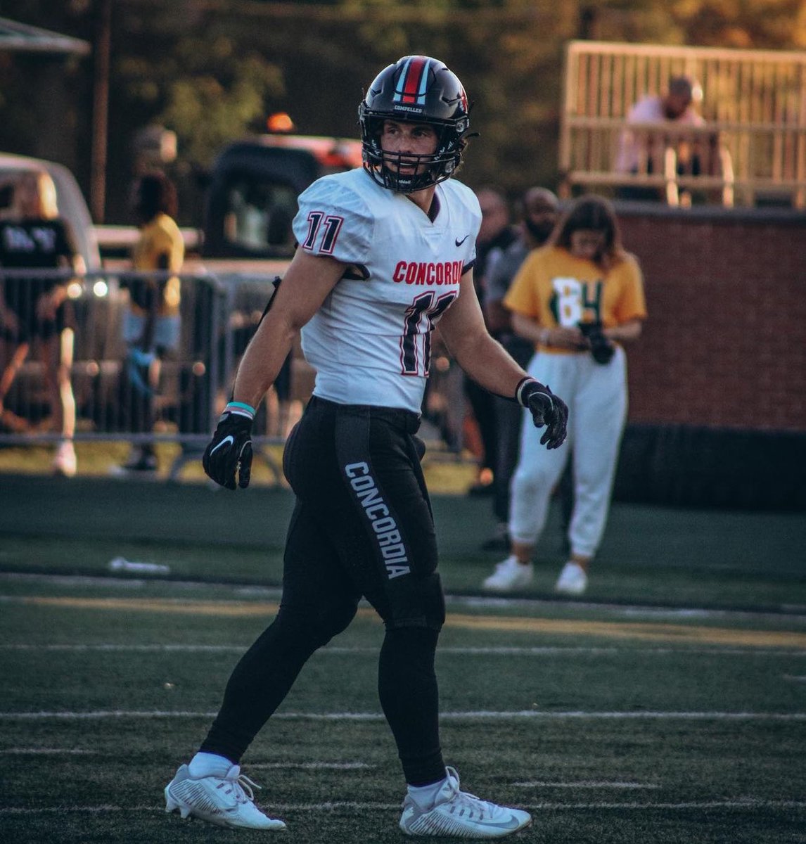Spring ball ✅

Summer workouts ⏰

Can’t wait for the season! 😤