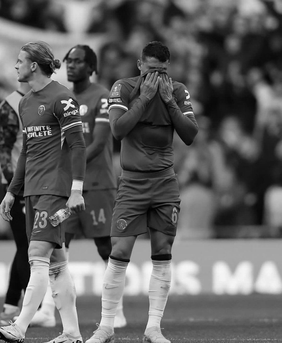 not_godin's tweet photo. He doesn't deserve it 💔 https://t.co/rG764ga20o