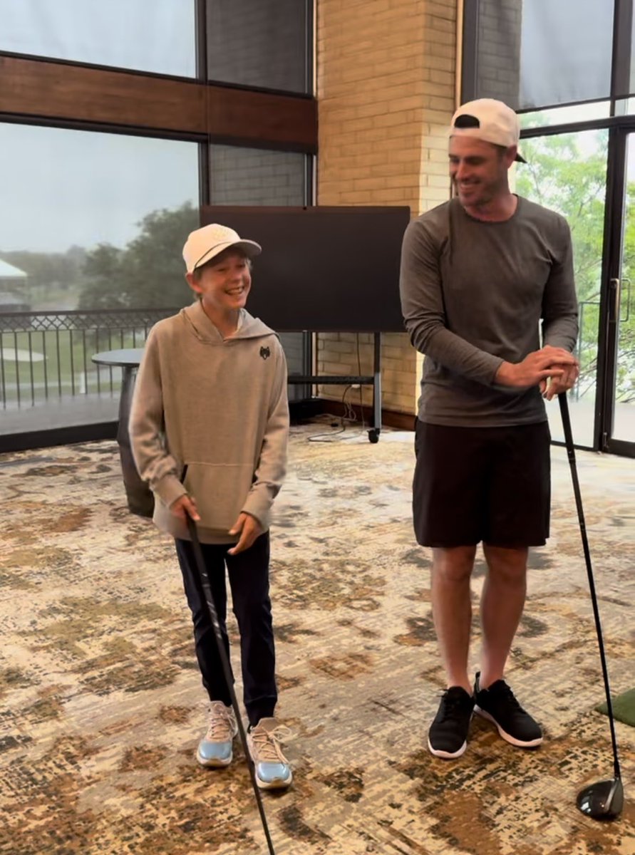 Mike McGee tweet media