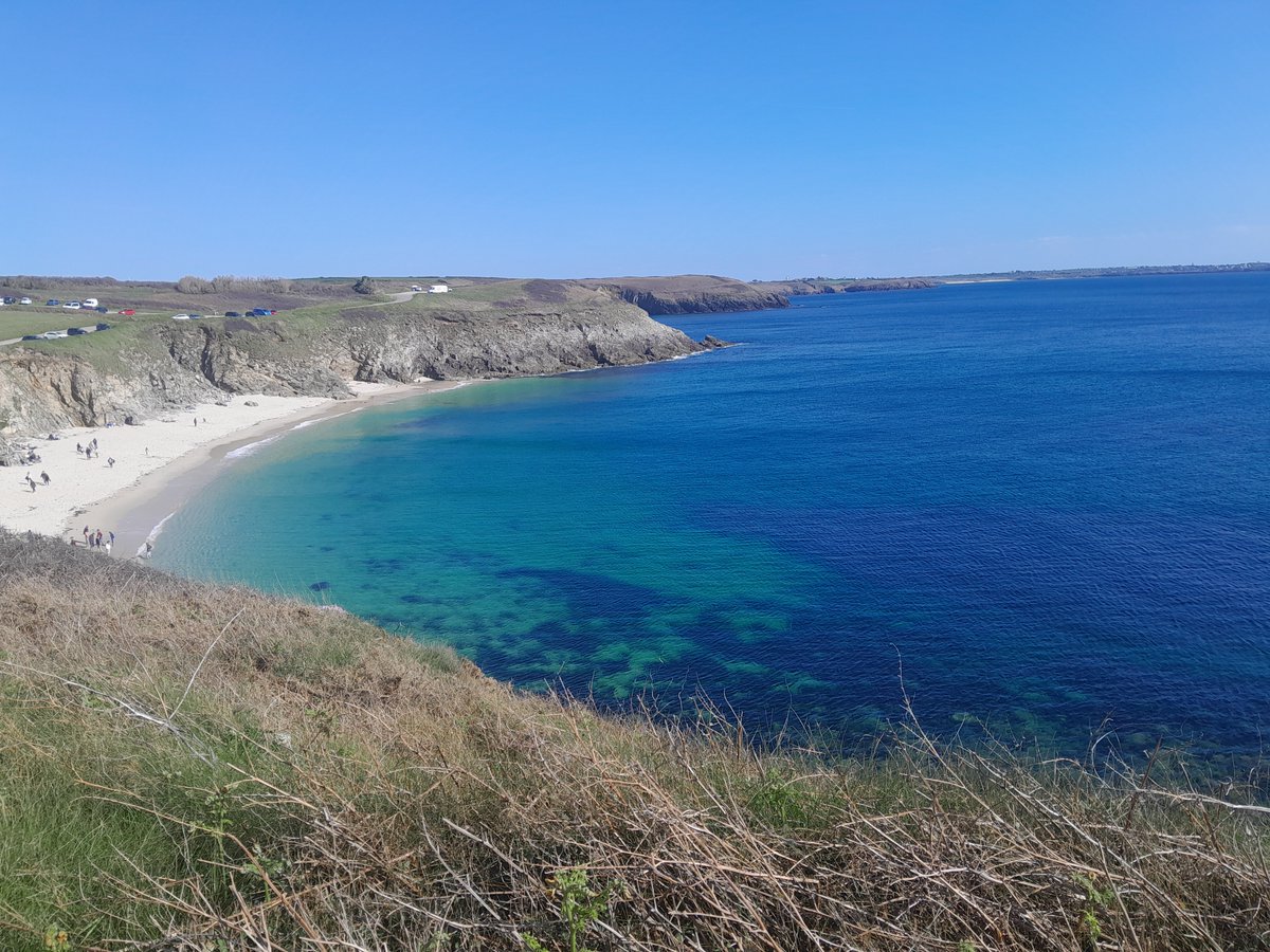 Beau temps sur la Pointe de Corsen ce samedi       #Finistère #Bretagne