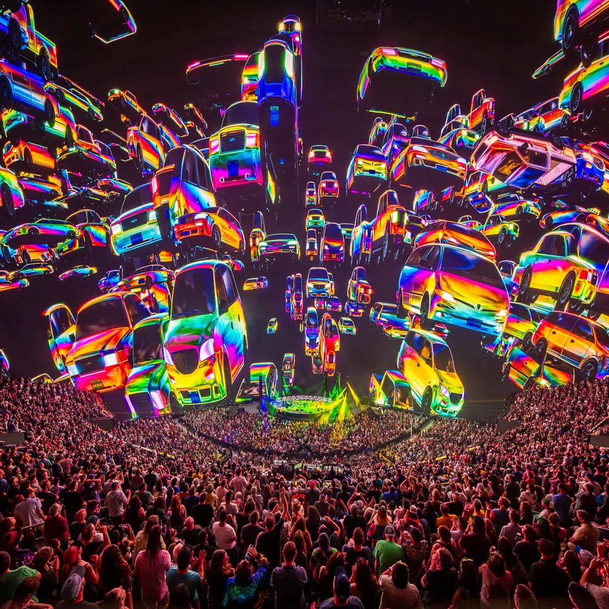 notchvfx's tweet image. Great interview with @MomentFactory about their work for @phish and their show at @SphereVegas featuring real-time visuals #madewithnotch 

theverge.com/24134861/phish…