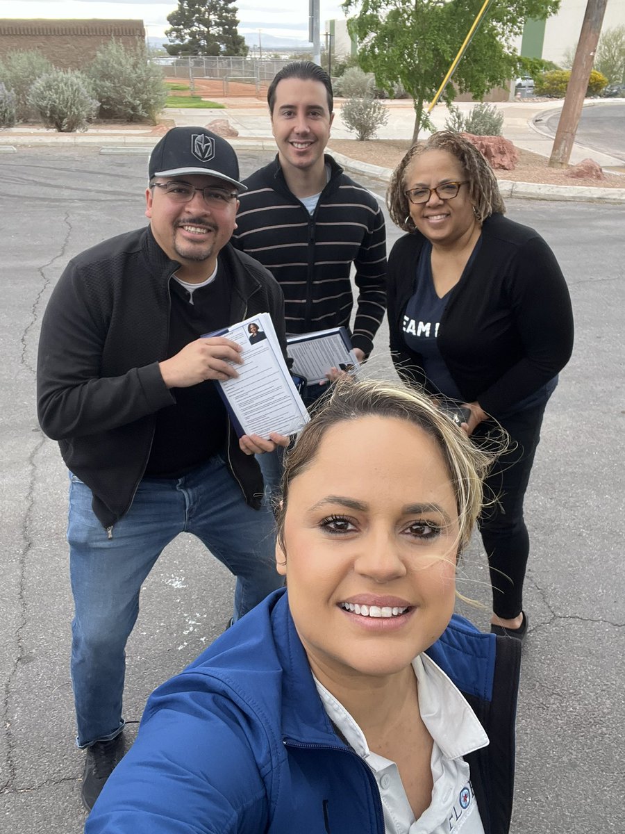 We’ve been out here walking every weekend for our amazing and fierce community leaders @senator_neal and @ExtraAdmin. If you want to join us please direct message me. Grassroots canvassing! #Strongertogether @NVSenateDems