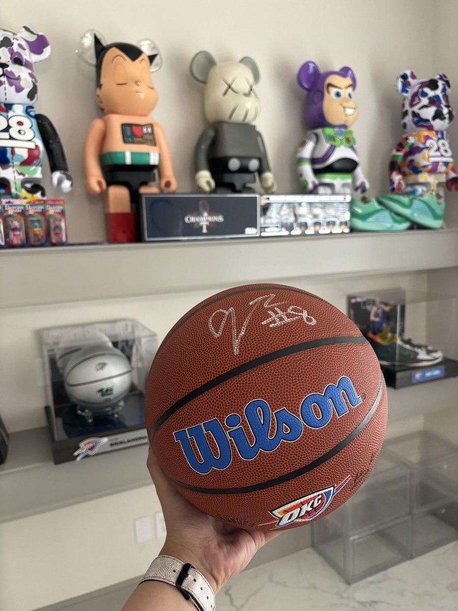 Juan Guerra II (@lifeofjuantwo) on Twitter photo FOLLOW ME ON TWITTER
RETWEET THIS TWEET
FOLLOW ME ON INSTAGRAM AS WELL @LIFEOFJUANTWO
FOR YOUR CHANCE TO WIN AN AUTOGRAPHED <a href="/jdubwttp/">therealjalenwilliams</a> BASKETBALL!
I’ll select a winner after the 1st Round!
#Thunderup #WeAreThunder FOLLOW ME ON TWITTER
RETWEET THIS TWEET
FOLLOW ME ON INSTAGRAM AS WELL @LIFEOFJUANTWO
FOR YOUR CHANCE TO WIN AN AUTOGRAPHED <a href="/jdubwttp/">therealjalenwilliams</a> BASKETBALL!
I’ll select a winner after the 1st Round!
#Thunderup #WeAreThunder