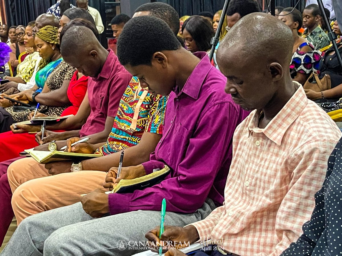 canaandreamicc's tweet photo. Favour is the power of God behind a believer that prepares the ground for his success.
This month, we're receiving an abundant harvest of favour. Amen!!

#CanaanDreamICC #Word #harvest #Davidabidoye https://t.co/TIGAcqX1lN