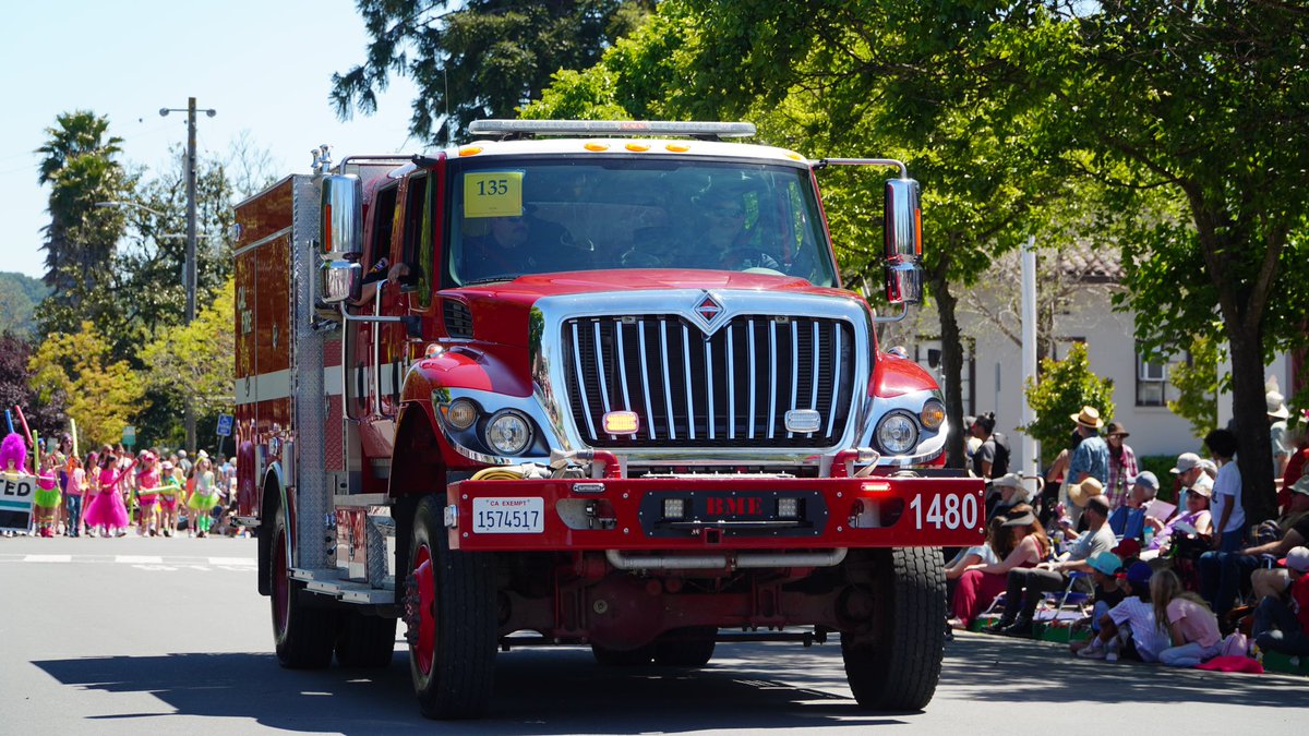 Today, CAL FIRE LNU participated in the Butter & Egg Days Parade. We had a great time and enjoyed seeing everyone that attended!