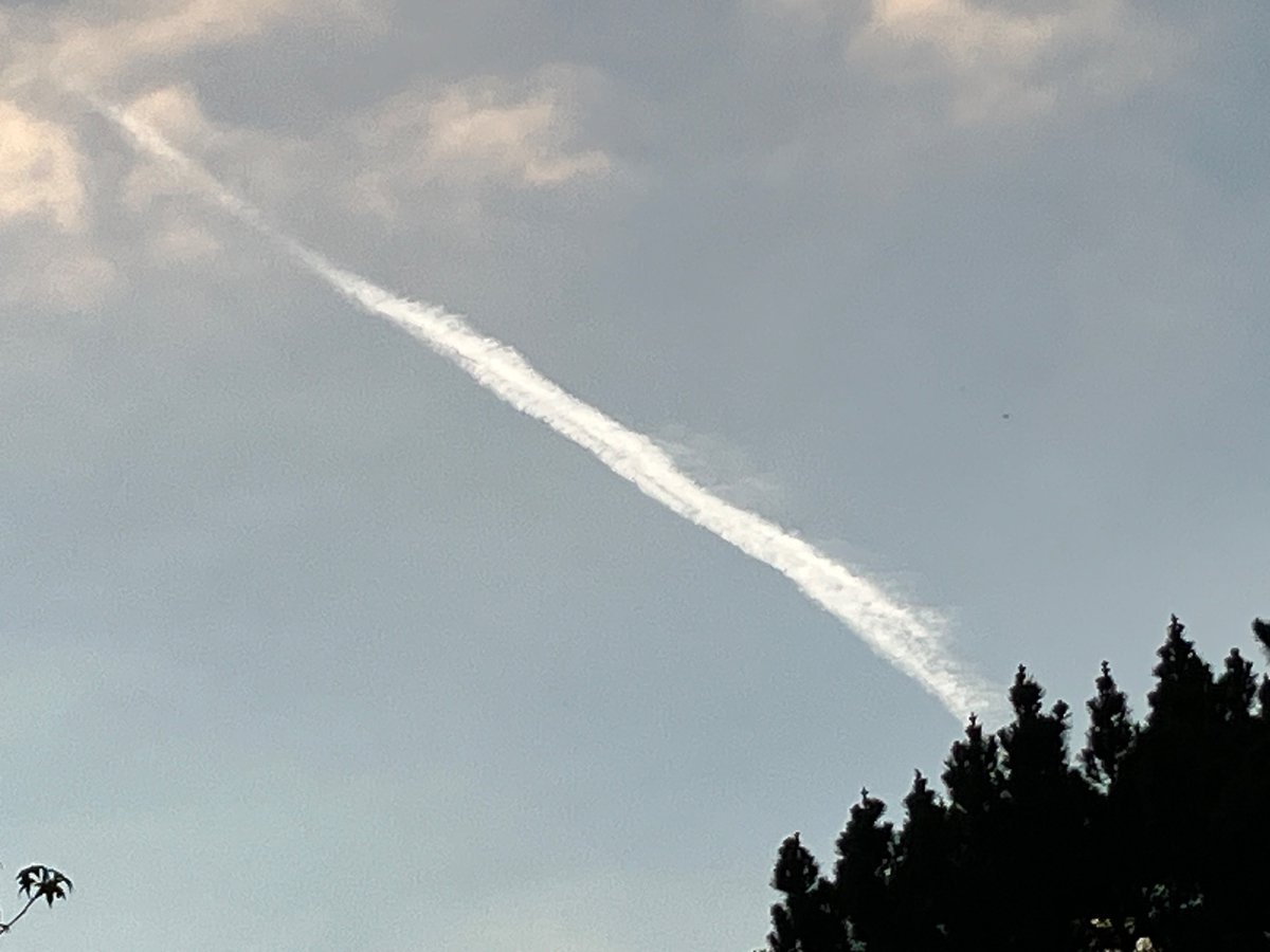 San Diego ca now this moment two jets spraying #geoengineering poison toxic filth