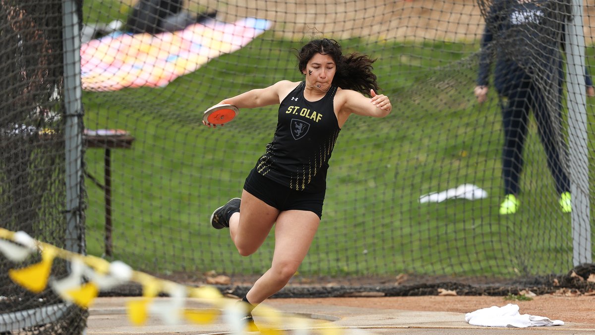 StOlafAthletics's tweet photo. Women's track and field had five first-place finishes at the Carleton Relays today!

RECAP: https://t.co/HkYKsvEZa4

#UmYahYah | #OlePride | #d3tf https://t.co/PVh04hiJFN