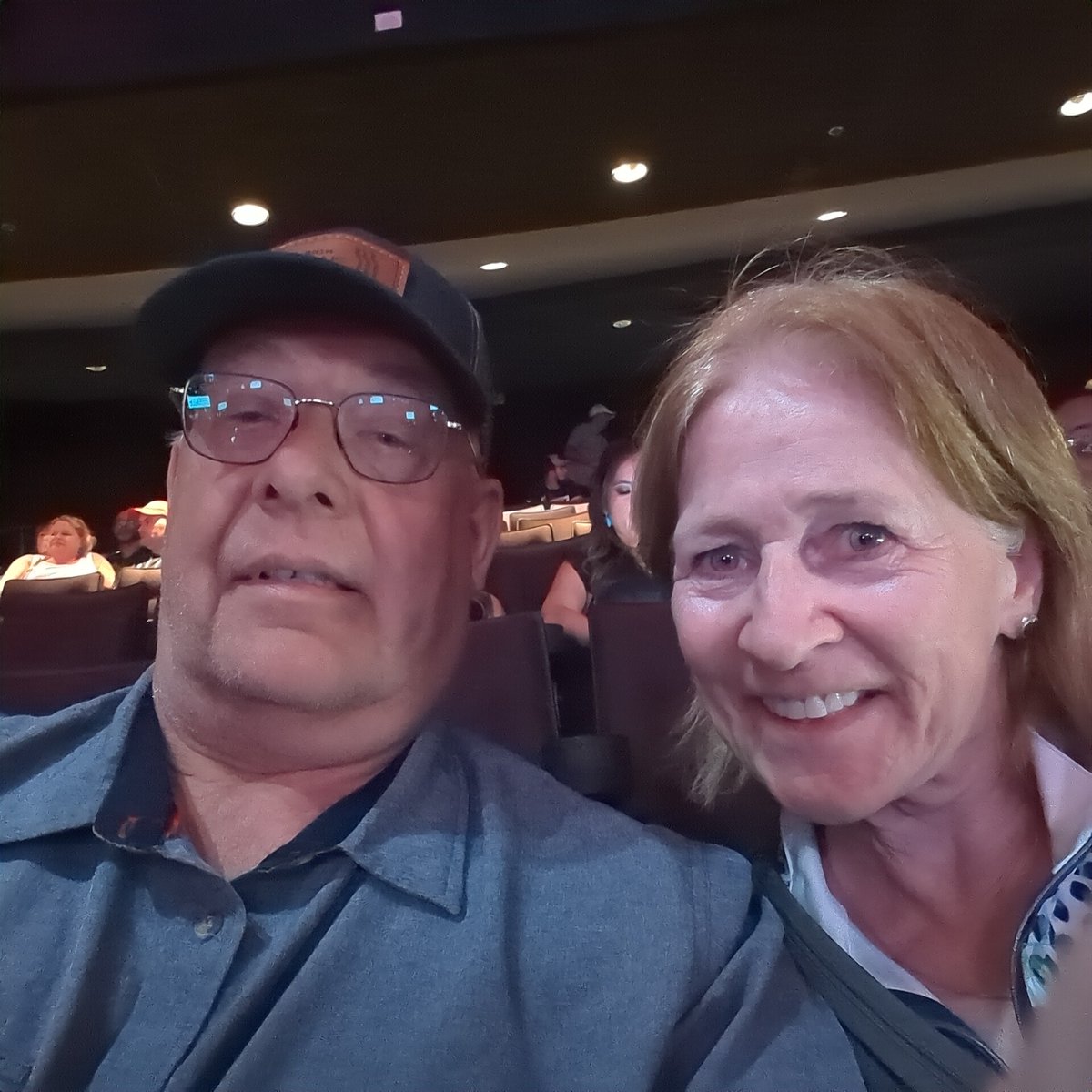 lshumlich's tweet photo. #CrissAngelLive https://t.co/jXKH9g4uEj