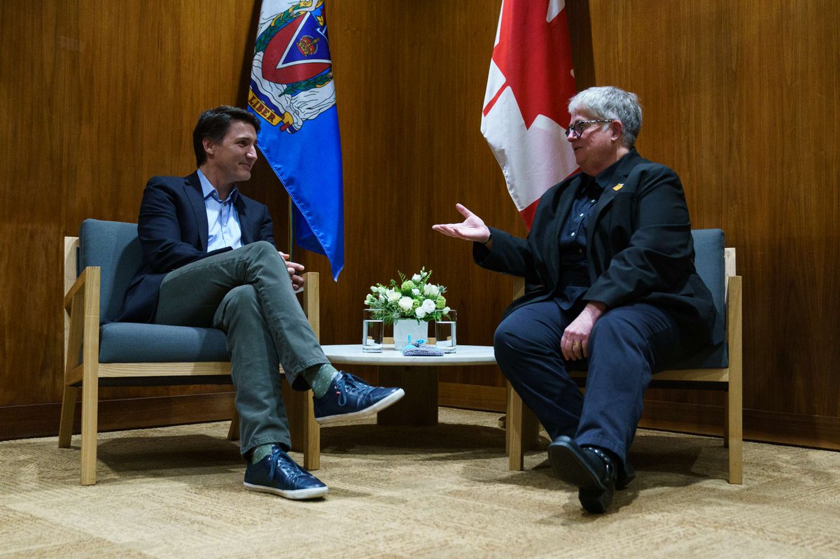 Yesterday, PM Justin Trudeau met with the Mayor of @CityOfVictoria, Marianne Alto. The Prime Minister and the Mayor discussed the importance of housing, community safety, infrastructure, and the current fiscal landscape in cities across BC. Details: ow.ly/mByF50Rku3m