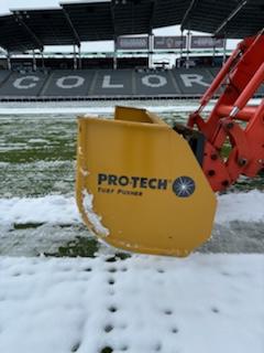 TurfDawg02's tweet photo. Tough start to the day, but @natebooth_13 and the crew put in the work, and thanks to @SnoPusher, we were game ready in plenty of time.
@ColoradoRapids #LetsGet3 https://t.co/zZqnaaNQ6m