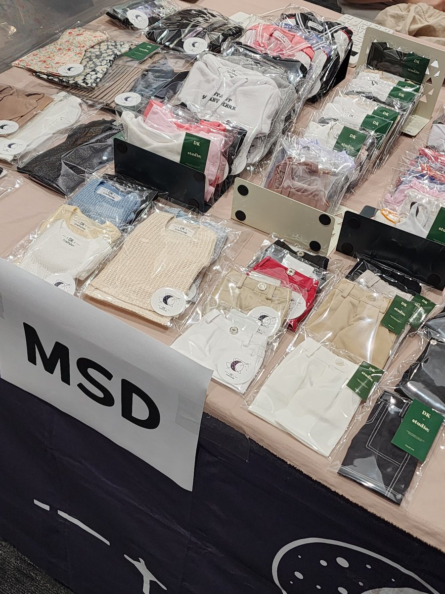 정말로 물량 많이 챙겨왔어요!!!
프젝돌 준비 완료❤️‍🔥🩷❤️‍🔥🩷❤️‍🔥