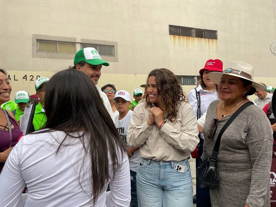 ¡Desde Tlatelolco y con el ♥️ en la izquierda, les decimos a todas las familias de la Cuauhtémoc que el #PLANC va con todo! Cada sonrisa, abrazo y confianza son la guía de este movimiento para llevar la transformación al corazón de la CDMX. 🫶🏻🍪