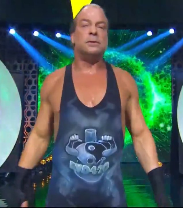 KXNGAO's tweet image. Rob Van Dam wearing a “RVD 4:20” singlet tonight 😭😭😭😭 #AEW #AEWRampage