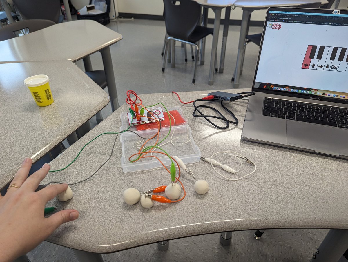 Lucy Convery tweet media