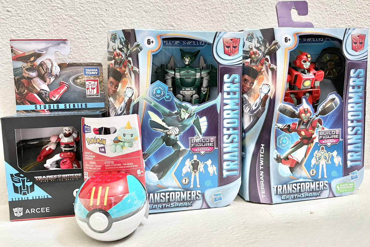 @RedRangerChris @MicroSquadron As always, I had a blast hanging out with ya bro!  And here’s what I got on our Toy Hunt today:
#Transformers #TransformersEarthspark #TransformersRiseofTheBeasts
#Pokémon