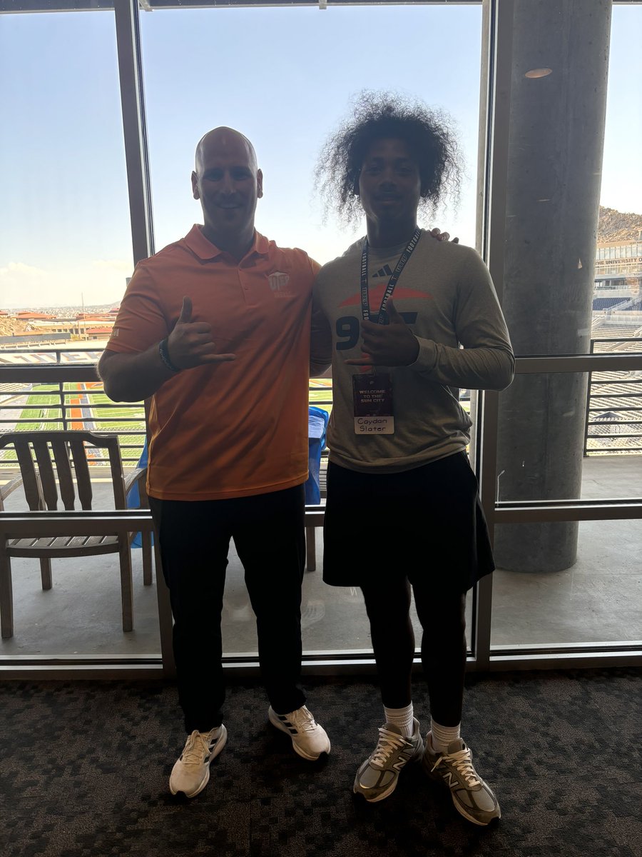 Had an amazing time @UTEPFB spring game!! Thank you @CoachjjClark for making the trip fun🧡🤙🏽 @HightowerFB @Ichabod_CMac6 @coachanthony46