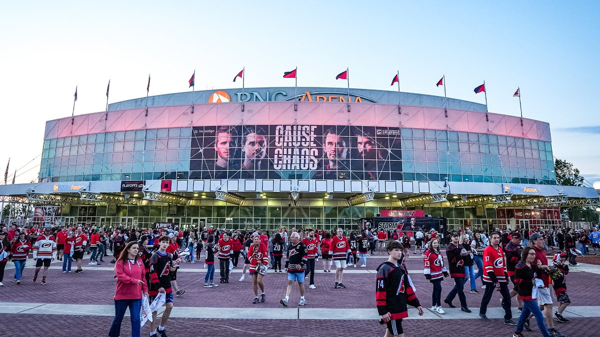 Canes's tweet photo. Let's do it again on Monday, y'all https://t.co/V7nHUmfSxb