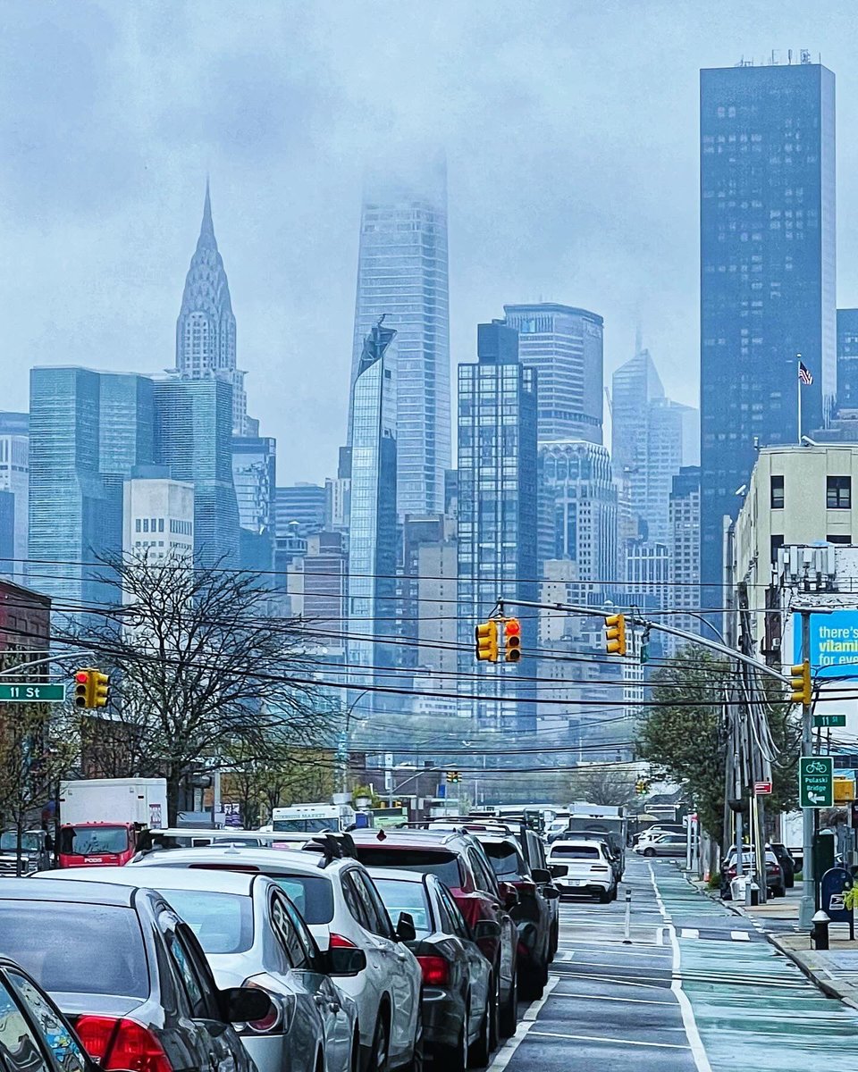 omardpal's tweet photo. Wet and cold morning => sunny and warm afternoon.
#cloudyday #rainyday #longislandcity #queens #nyc #ny1pic #nycparks #nyc #newyork #newyorkcity #shotoniphone #bikeride #saturdaymorning #loves_nyc #ilovenyc #likenewyorkcity #nycityworld #timeoutnewyork #ThingsToDoInNYC #WeLoveNYC https://t.co/ZDOam2nGvN