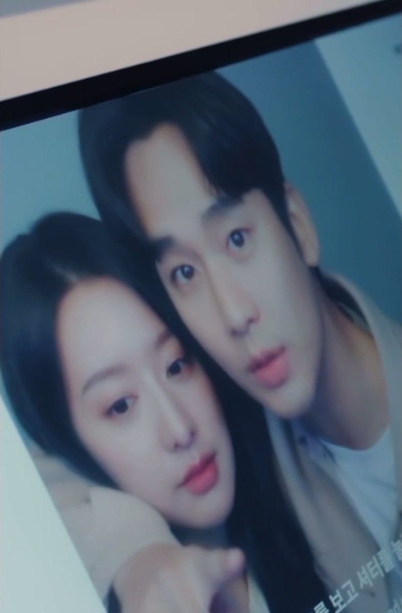 rojenniiee's tweet photo. when qot is over and is known as a hit drama let it be known that I sat and watched every single ep every week since ep 1 and was part of this community that theorised if haein would live or die and shared these memories with you all😿🫶🏼 I’m so happy to have been a part of this🤍 https://t.co/cZ7NTd951U