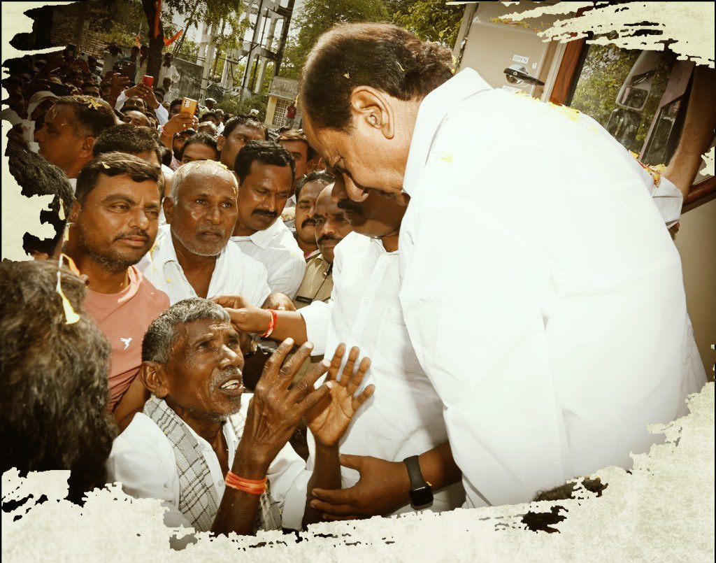 NAR_Handle's tweet image. ‘Here&apos;s why &amp;amp; how #BRS is the most important and relevant political party in Telangana’ 🚨👇

• BRS Party is the only party in Telangana addressing &apos;#PaddyProcurement&apos;.
• BRS Party is the only party fighting for the promised &apos;#CropBonus&apos;.
• BRS Party is the only party ensuring…