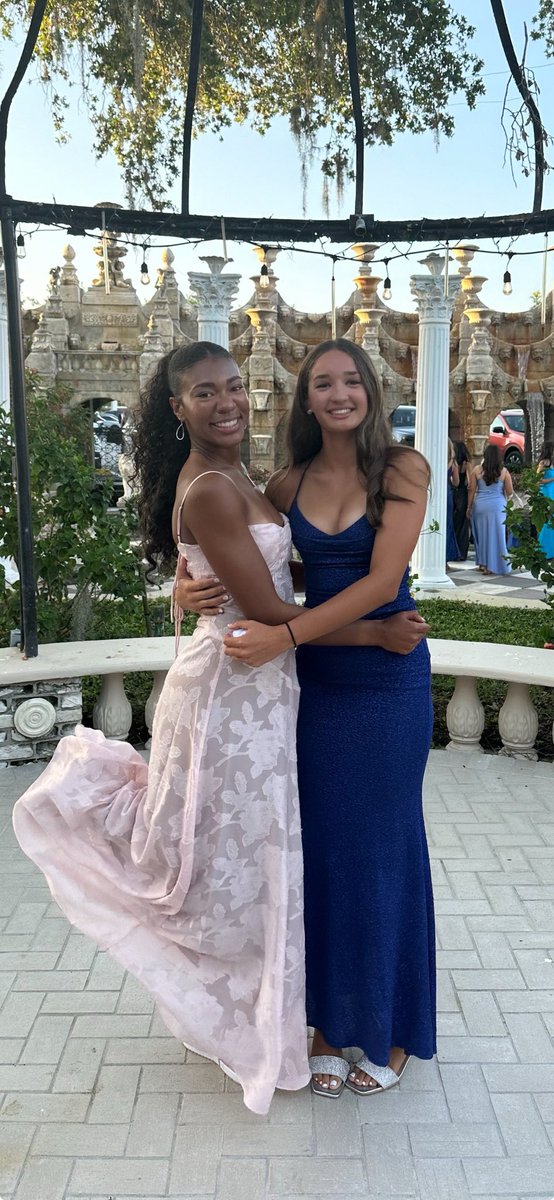 George_h3's tweet photo. Senior prom!!๐ฅฒ#datHigginsgirl https://t.co/4Re2zRF0on