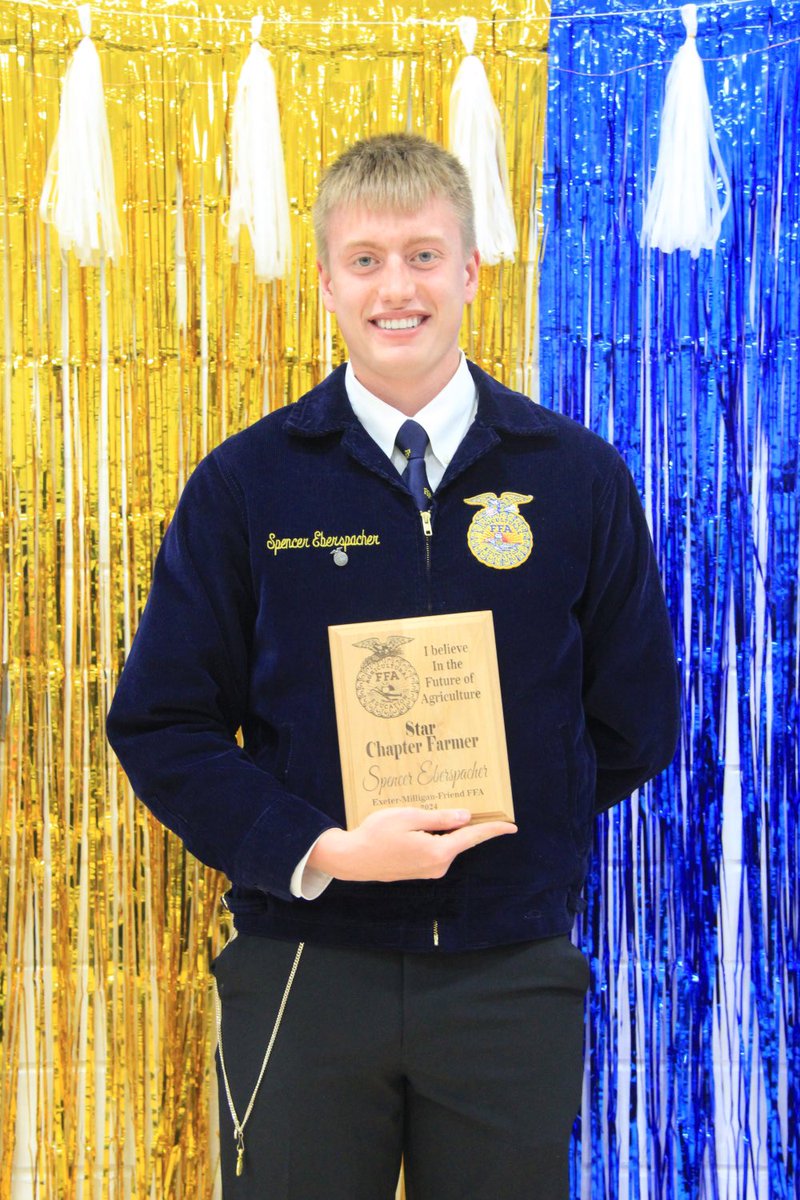 emf_ffa's tweet photo. Congrats to our STAR award winners!

STAR Greenhands: Malorie Lawver and Cheyenne Krupicka

STAR Farmer: Spencer Eberspacher 

#emfbobcats https://t.co/V7VcLamZ0K