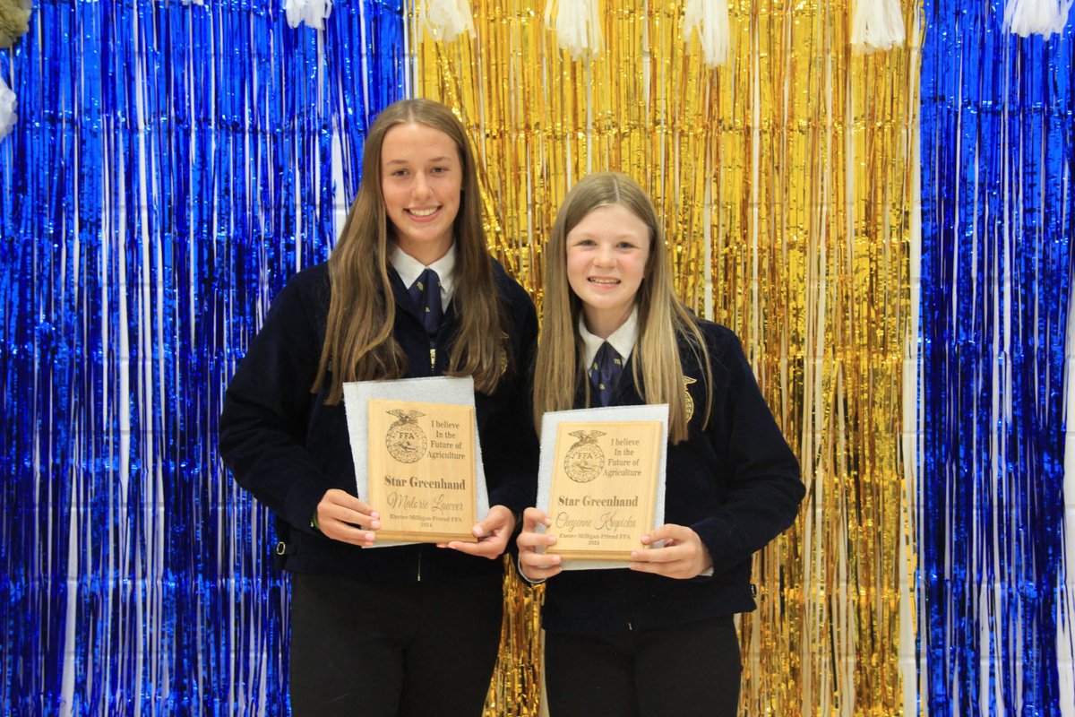 emf_ffa's tweet photo. Congrats to our STAR award winners!

STAR Greenhands: Malorie Lawver and Cheyenne Krupicka

STAR Farmer: Spencer Eberspacher 

#emfbobcats https://t.co/V7VcLamZ0K