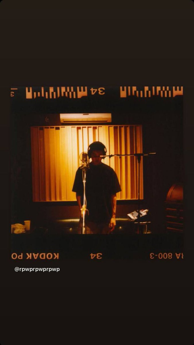 official__UA's tweet photo. rpwprpwprpwp Історія Instagram 💜
#BTS #rm https://t.co/Pvqfyf6ODA