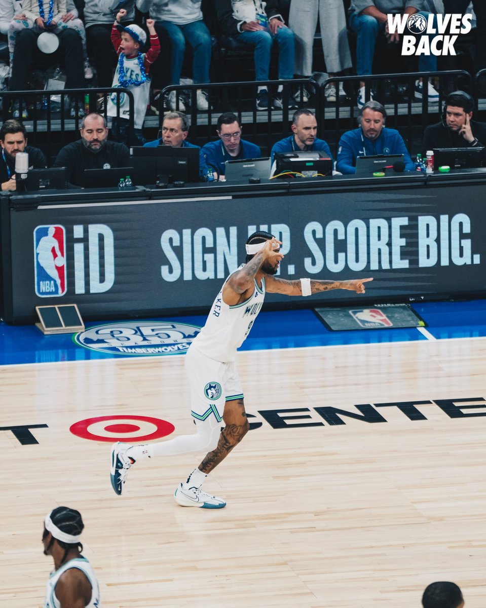 Timberwolves's tweet photo. BUCKETS ON BUCKETS ON BUCKETS https://t.co/viJO4m2TkR