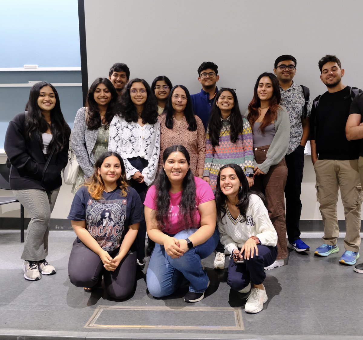Berkeley1India's tweet photo. We were immensely privileged to host Professor Adhikari yesterday. Our discussion was thoroughly engaging and insightful. A huge thank you to @stat2x for sharing such valuable perspectives and deepening our understanding of the field! https://t.co/P4J2KlLsXC