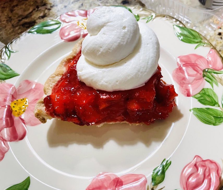 Pals, it's strawberry pie season in the Natural State,