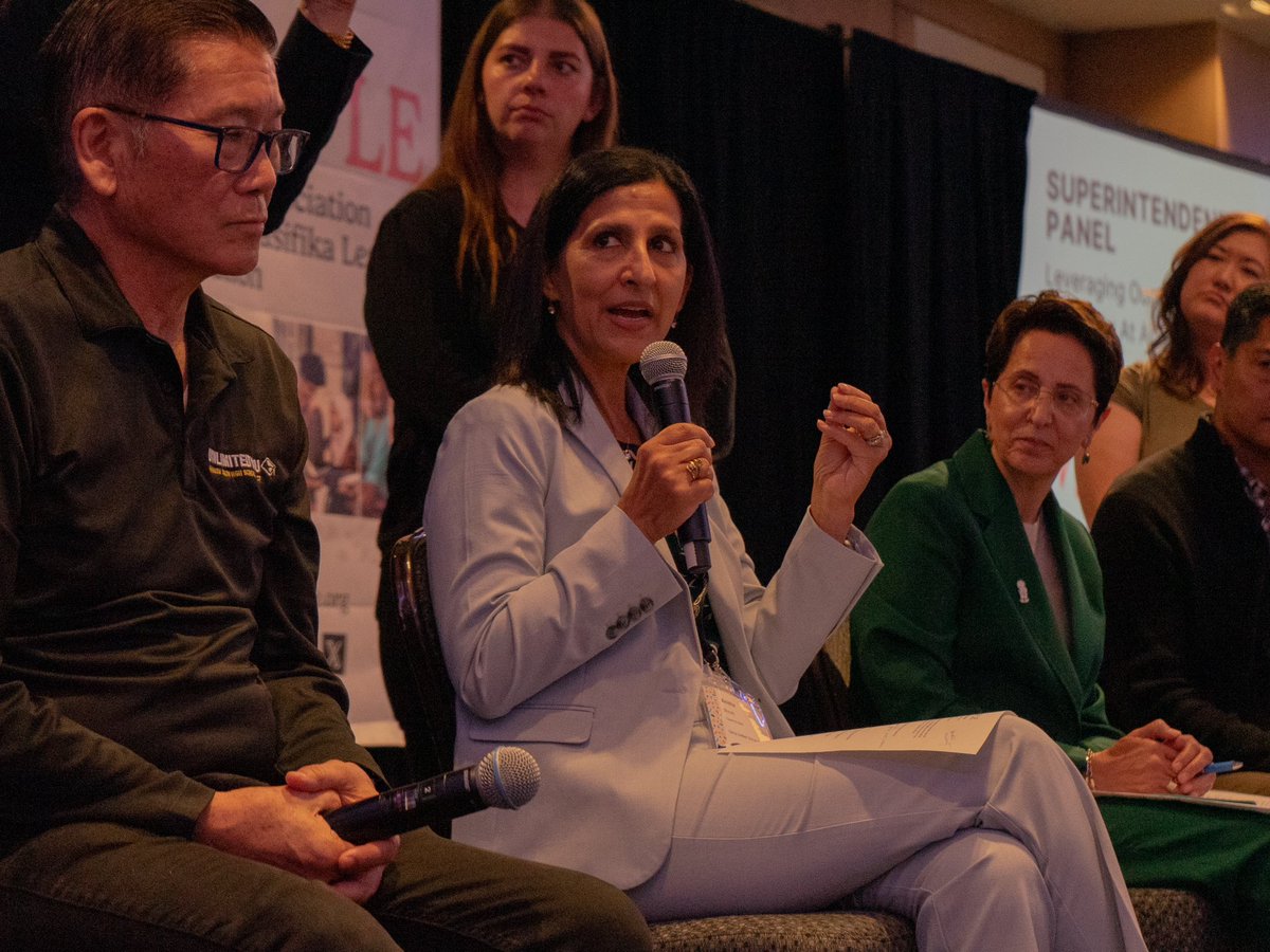 CAAPLEorg's tweet photo. The superintendent panel was AWESOME!

Superintendent at Gilroy USD Anisha Munshi noted that “moving any system starts with trust, inviting people to have a seat at the table, and treating them as equals.”

#CAAPLE #CAAPLEcon24 https://t.co/Jt294PhVuL