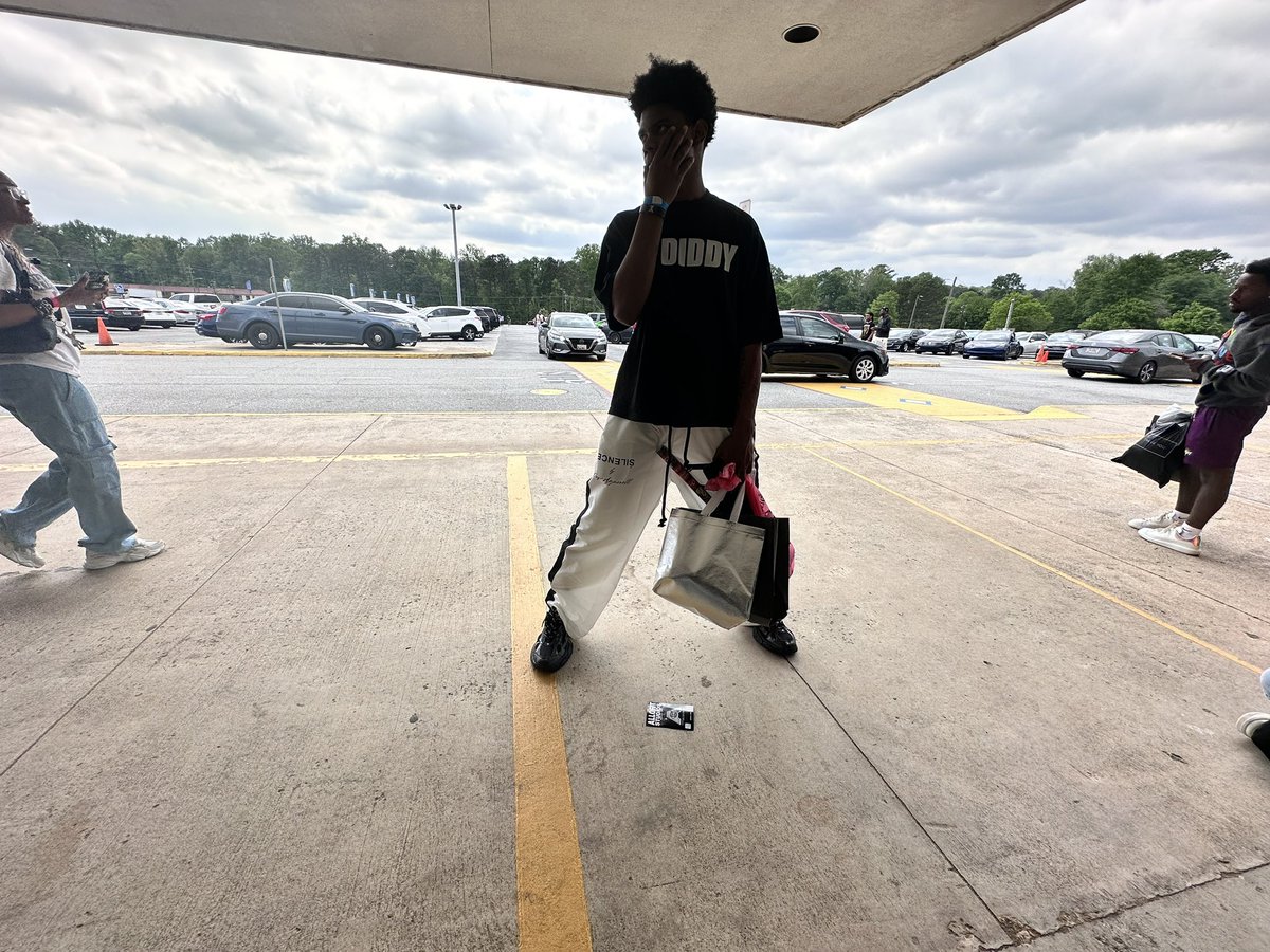 riqc_x's tweet photo. ASWM24๐ฅ #aswm #atlantastreetwearmarket https://t.co/XZmgepe0P3