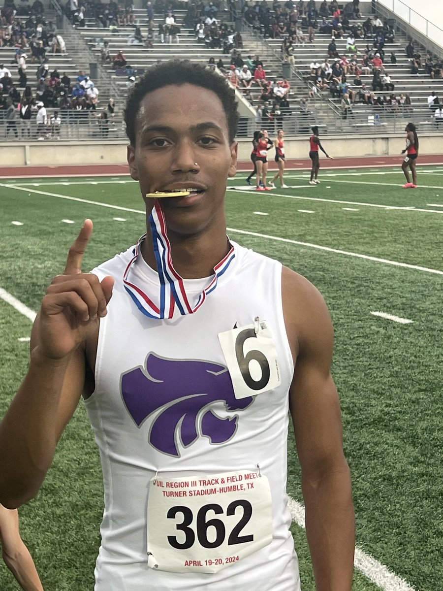 Congratulations to your UIL 6A - Region 3 800 meter champion @Jedadiahhh for punching his ticket to the UIL STATE MEET and new school record. @HumbleISD_Ath @HumbleISD_HHS @RustyO1983 @HumbleISD