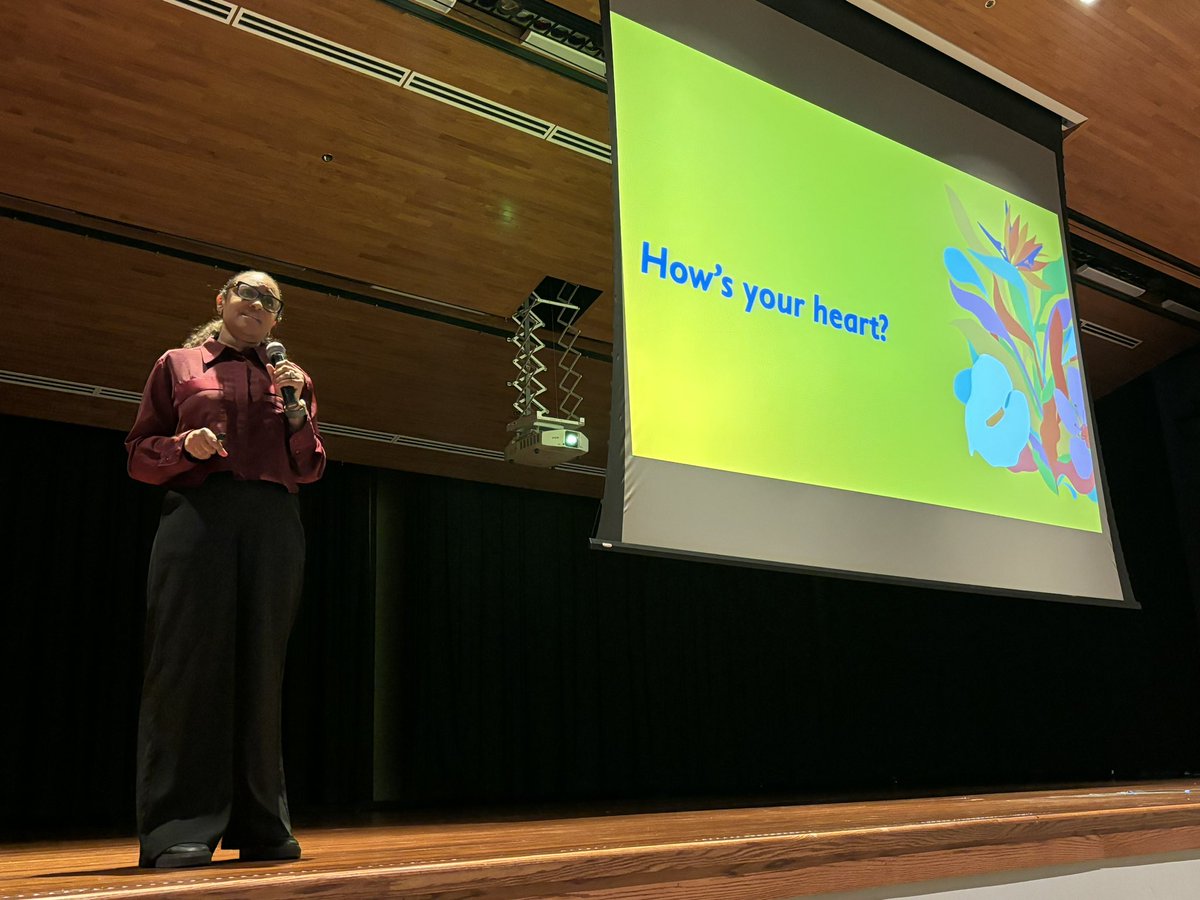 Kelli Stein tweet media