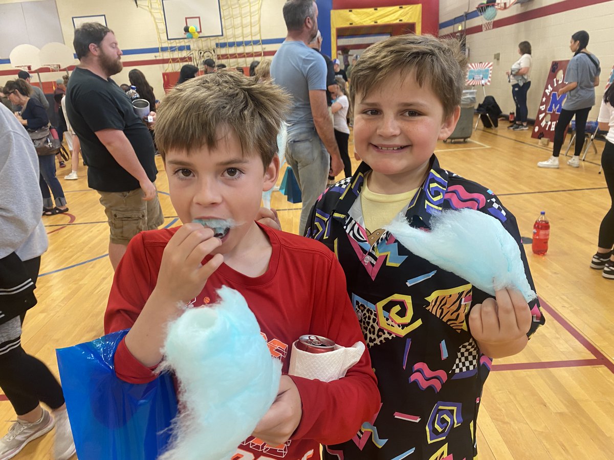 Speegleville's tweet photo. SPE Carnival 2024! Thank you Speegleville PTA and all those who volunteered their time to provide such a fun day!! #midwayisd #speegleville #spelearning https://t.co/Ayl7ZqKzrv
