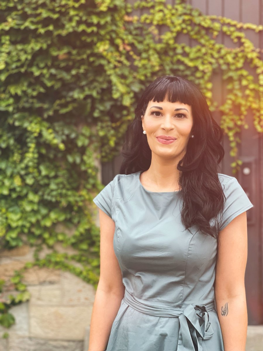 For #BAMonth2024, we're thrilled to feature Toronto artist <a href="/CBaltais/">Christina Baltais 💙🩵</a>. Christina's experiences w/ #MECFS inspire her amazing collages, &amp; she also organizes initiatives like #GoBlueForMECFS &amp; is a patient partner with <a href="/ICanCMEResearch/">ICanCME Research Network</a>. Learn more about her: wordsasmedicine.com