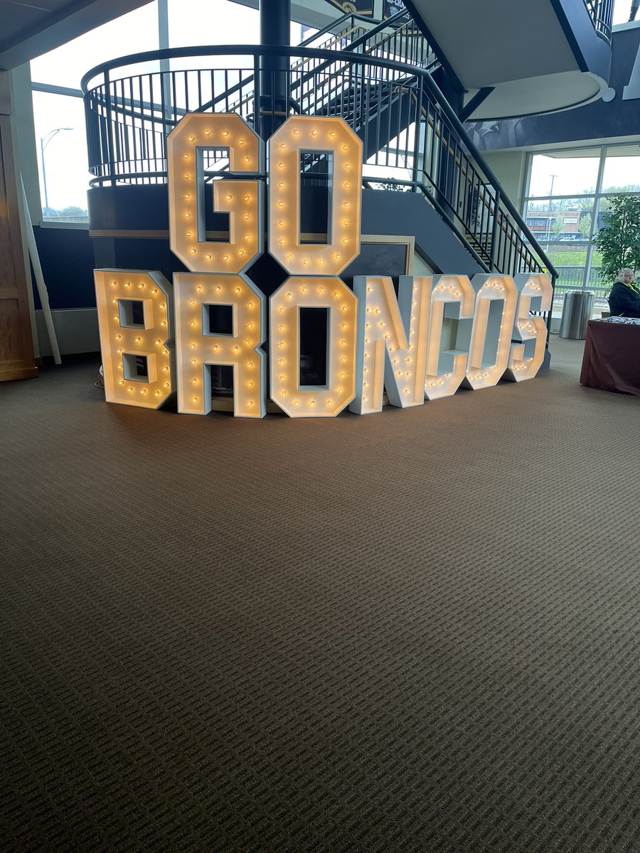 Amari Davison tweet media