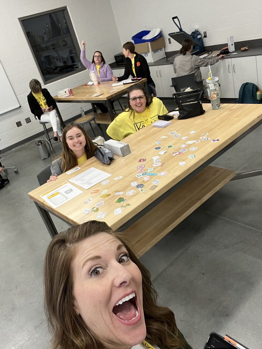 TiaMaRena's tweet photo. Teaching is a team sport! I’m so thankful to connect with educators across the state at #KansasLEADS this weekend. ❤️🙌 https://t.co/dviY6qIjDF