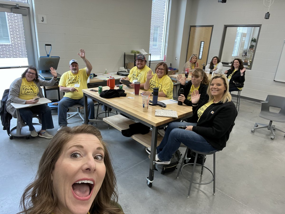 TiaMaRena's tweet photo. Teaching is a team sport! I’m so thankful to connect with educators across the state at #KansasLEADS this weekend. ❤️🙌 https://t.co/dviY6qIjDF
