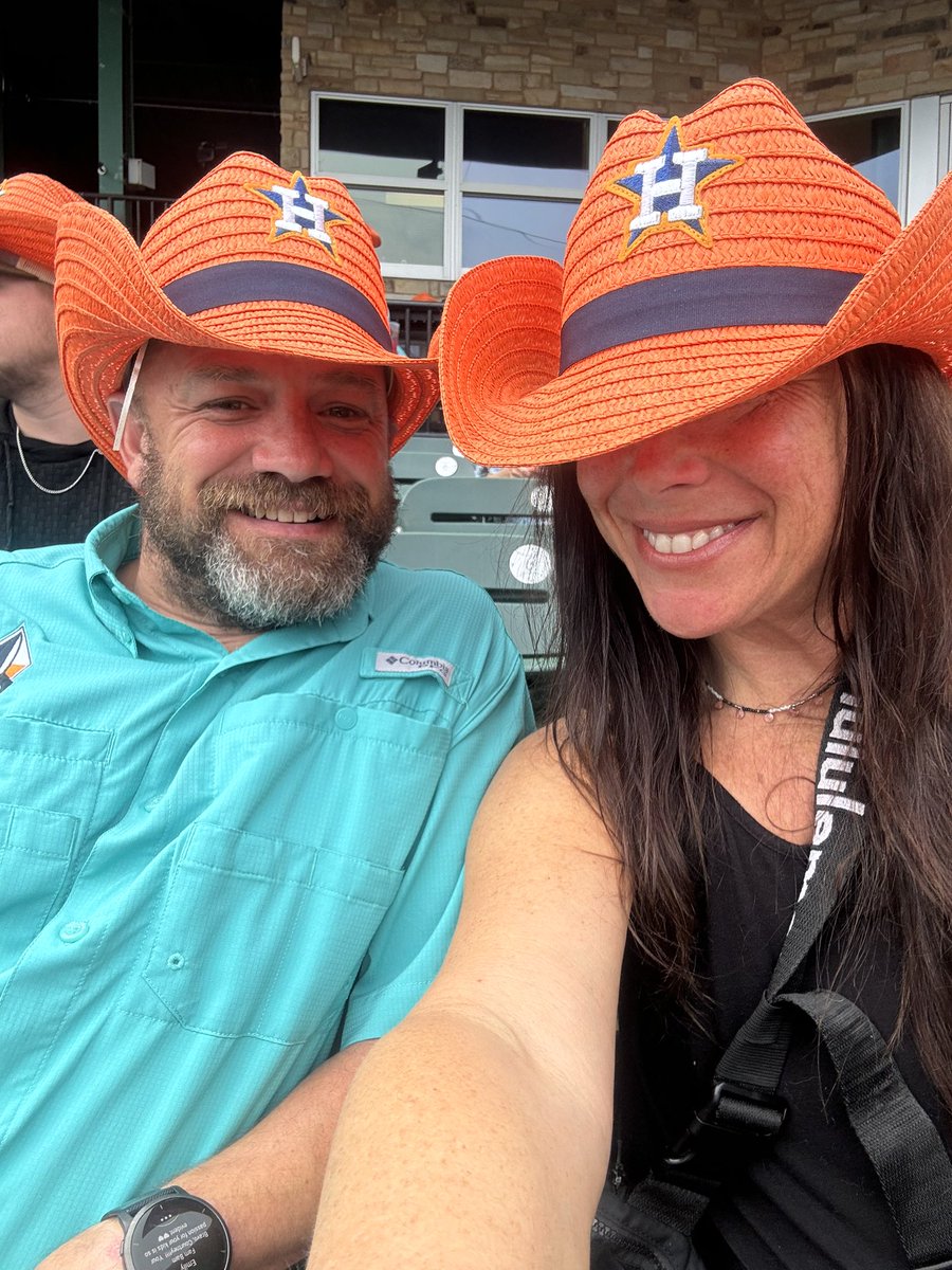 CourtneyQ18's tweet photo. Let’s go @SLSpaceCowboys @verychill_bhill @CoreyJulks #SetTheCourse https://t.co/9mXa7TK5J4