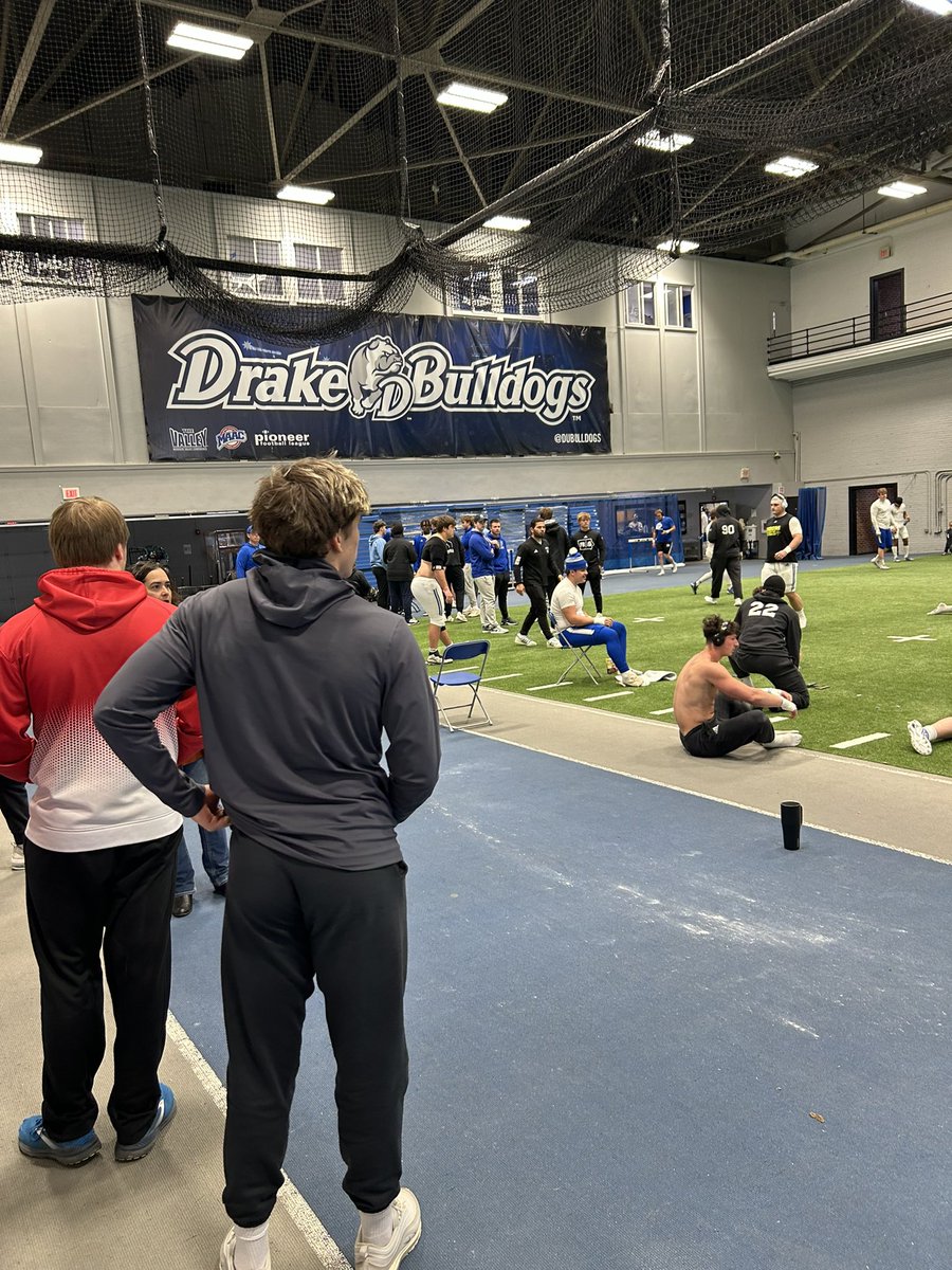 Charles Larson tweet media